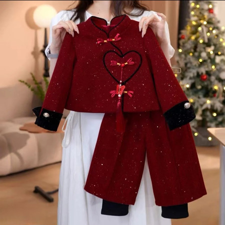 玲珑宝贝（原开心派）&玲珑宝贝（原开心派）&2581款女童爱心年服套装年货拜年服