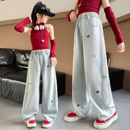 悦童缘&悦童缘&Y-2609满绣爱心阔腿裤