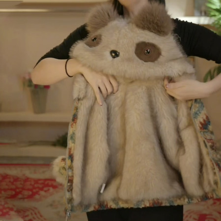 艾迪熊&艾迪熊&1159彩虹毛毛衣双面穿外套