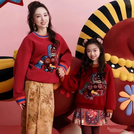 168童装&168童装&明星同款年服加绒卫衣