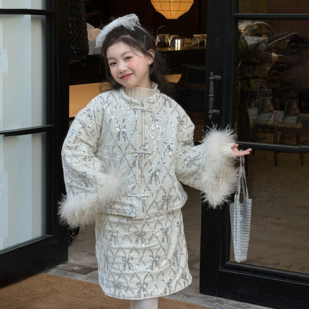 湖州奶酪与喵服饰有限公司&湖州奶酪与喵服饰有限公司&72089