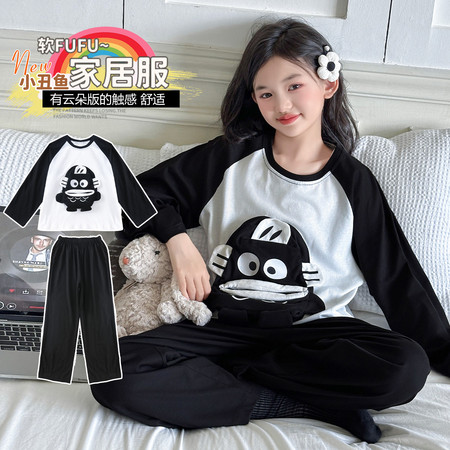 酷宝萌娃&酷宝萌娃&小丑鱼抽纸拉链包包款睡衣套装