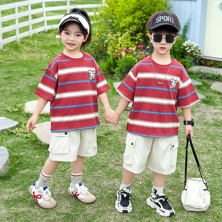 柒宝童装&柒宝童装&2517款男女同款小狗套装