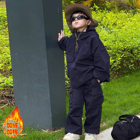 衣诺嘉儿&衣诺嘉儿&662派克服