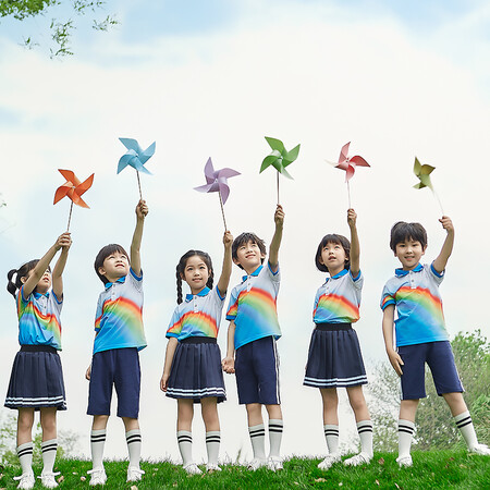 法派韩流&幼儿园园服夏季套装小学生活泼七彩虹两件套
