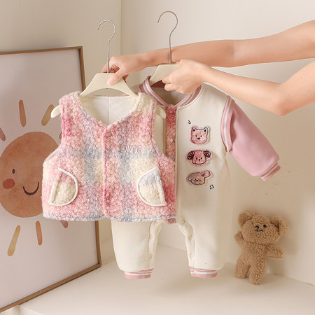 梦想鸟童装&梦想鸟童装&625128三小动物马甲套装