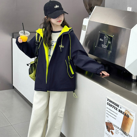 萌熙格格&萌熙格格&2542款绣花拼色冲锋衣外套