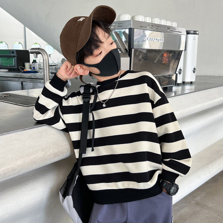 优贝潮童&优贝潮童&Y4C02N7男童潮酷卫衣