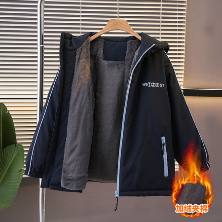 任性宝贝精品童装&任性宝贝精品童装&5018派克服挂拍