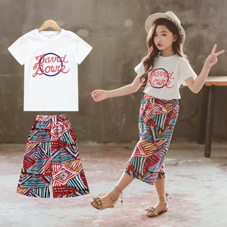 Letter Suit New Kids Leisure Fashion Two-piece Fashion Short-sleeved Broad-legged Pants