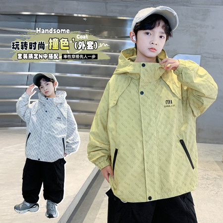 小不点点童装&小不点点童装&2025字母外套