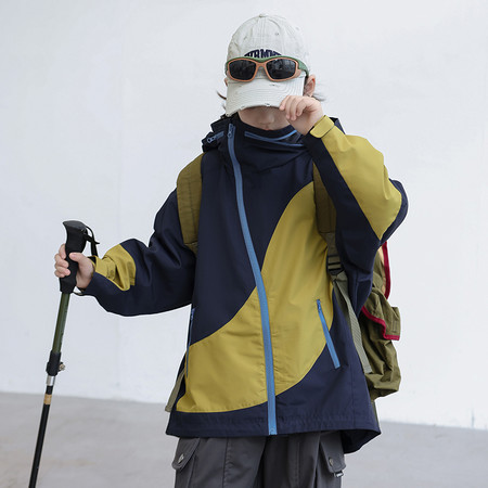 金多多&金多多&LBQW8868双拼色连帽冲锋衣