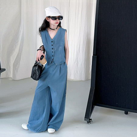 君诺服饰&君诺服饰&牛仔马甲套装1