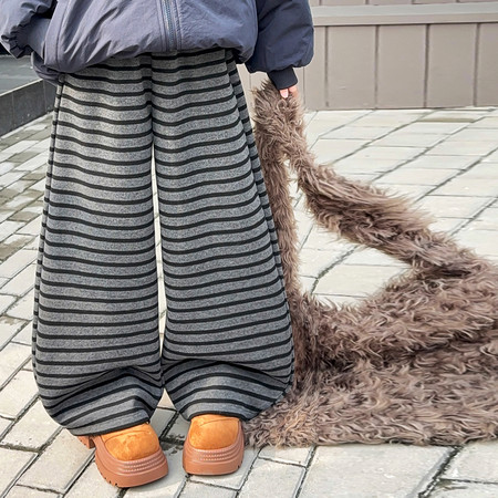 琪琪阁&琪琪阁&2531条纹弯刀裤