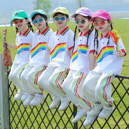 童星童装&童星童装&34款男女彩虹套装