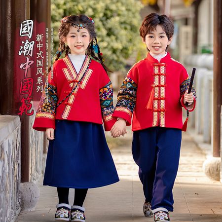 蜡笔泡泡&蜡笔泡泡&8896少数民族模特图