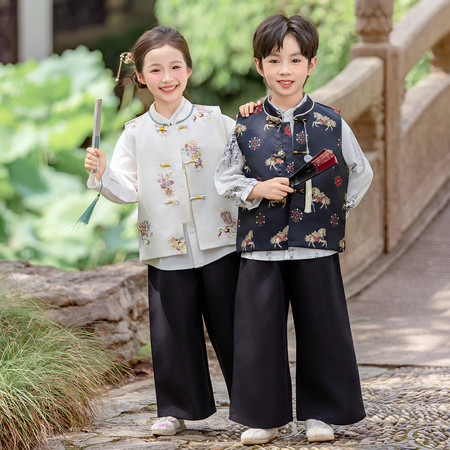 蜡笔泡泡&蜡笔泡泡&2575吉祥如意三件套