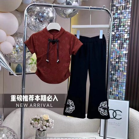 快乐E派/萌星维柯&GF2477新中式国风盘扣短袖喇叭裤套装