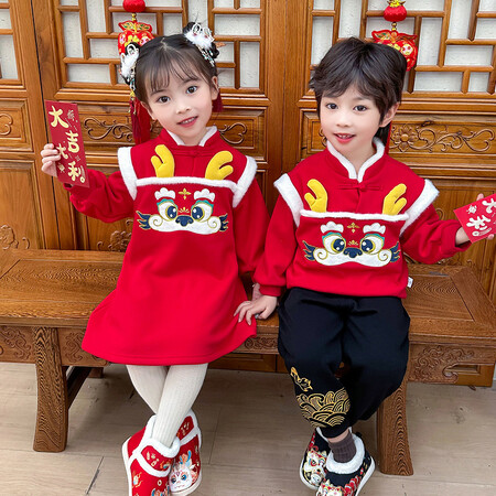 嘟丫丫童装&嘟丫丫童装&兄妹款年服