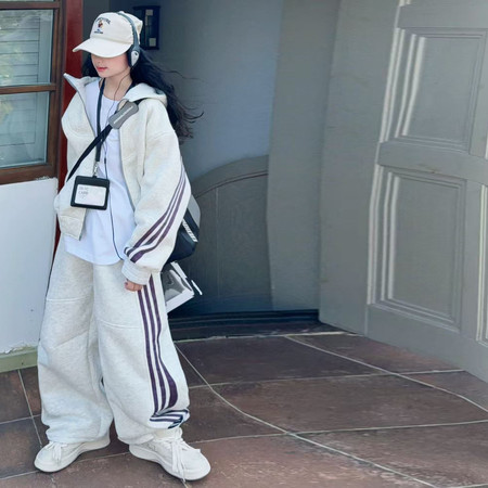 可优kids&可优kids&可优紫色拉条运动套装