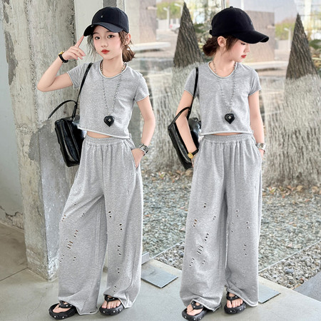 子诺服饰&子诺服饰&2528款针织破洞套装