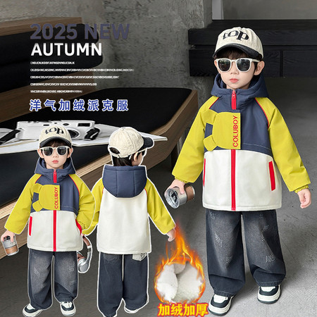 可可鹿&可可鹿&立体耳朵加绒加厚派克服模特图