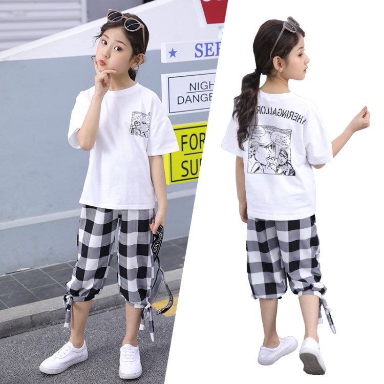 Cartoon checked trousers suit