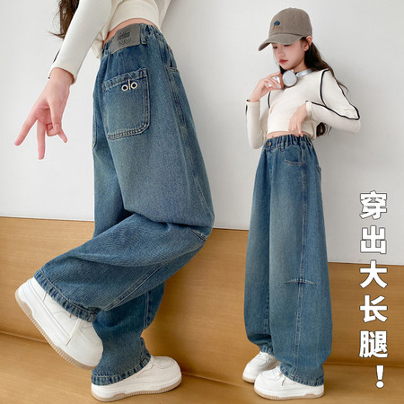 嘉贝琪&嘉贝琪&春季后贴圆袋刺绣字母牛仔弯刀裤