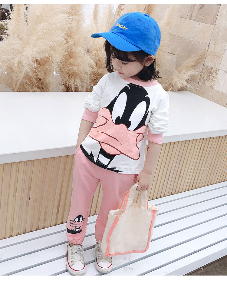 金牌童装&2020年春款大嘴鸭套装