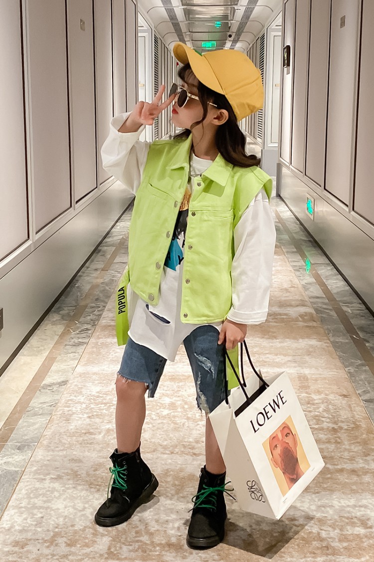 小米粒童装&2125款荧光绿马甲-童装批发采购