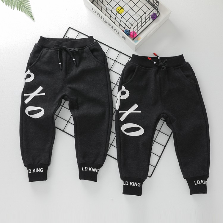 丫丫童装地带&男童字母加棉休闲裤