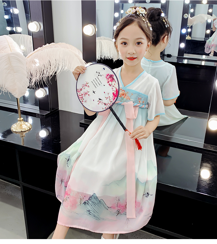 小樱子木屋童装&山水画汉服连衣裙