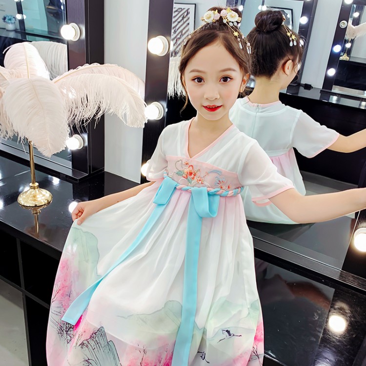 小樱子木屋童装&山水画汉服连衣裙