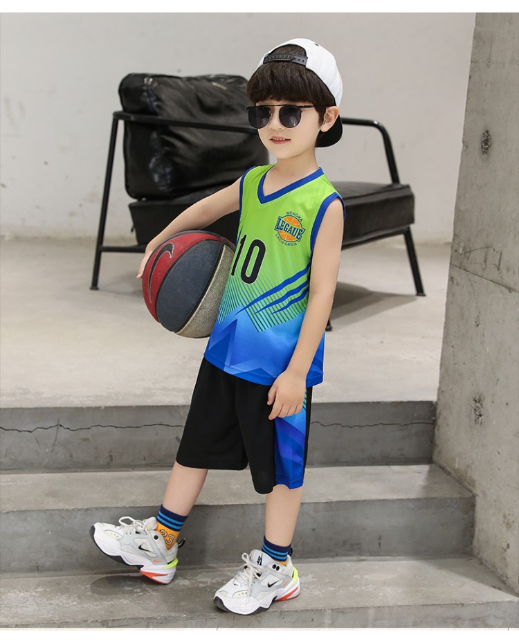 少年童萌&2067款10号篮球服