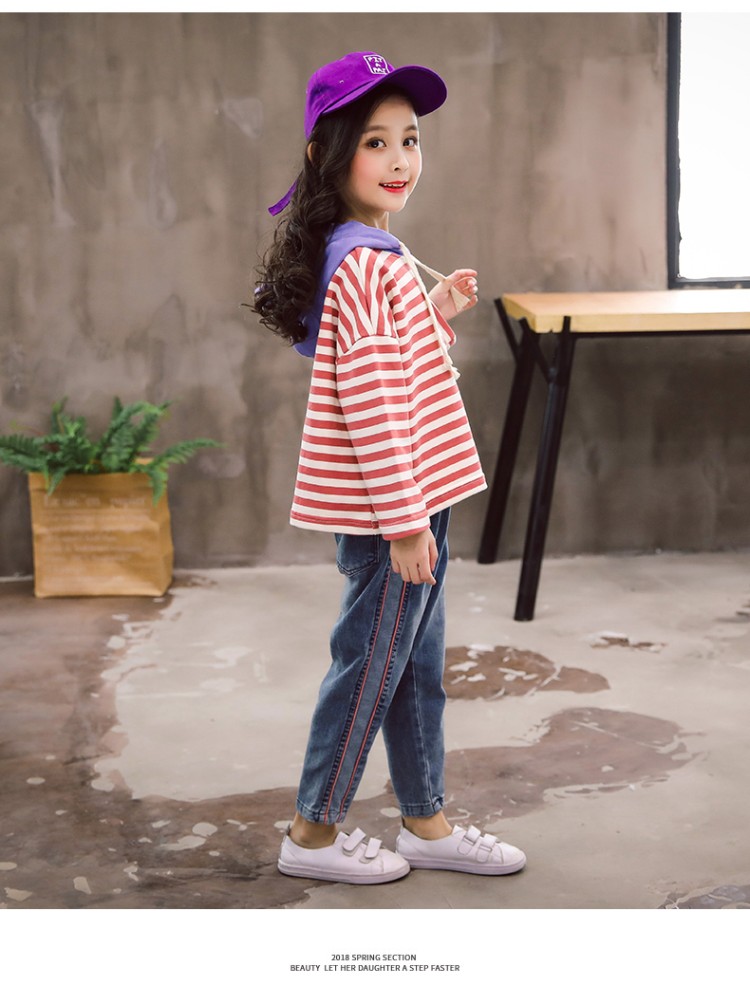 艾尚童装&is-1825条纹冒衫套装